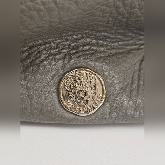 022. Vince Camuto Gray/Green Elvan Tote - Picture 6 of 12